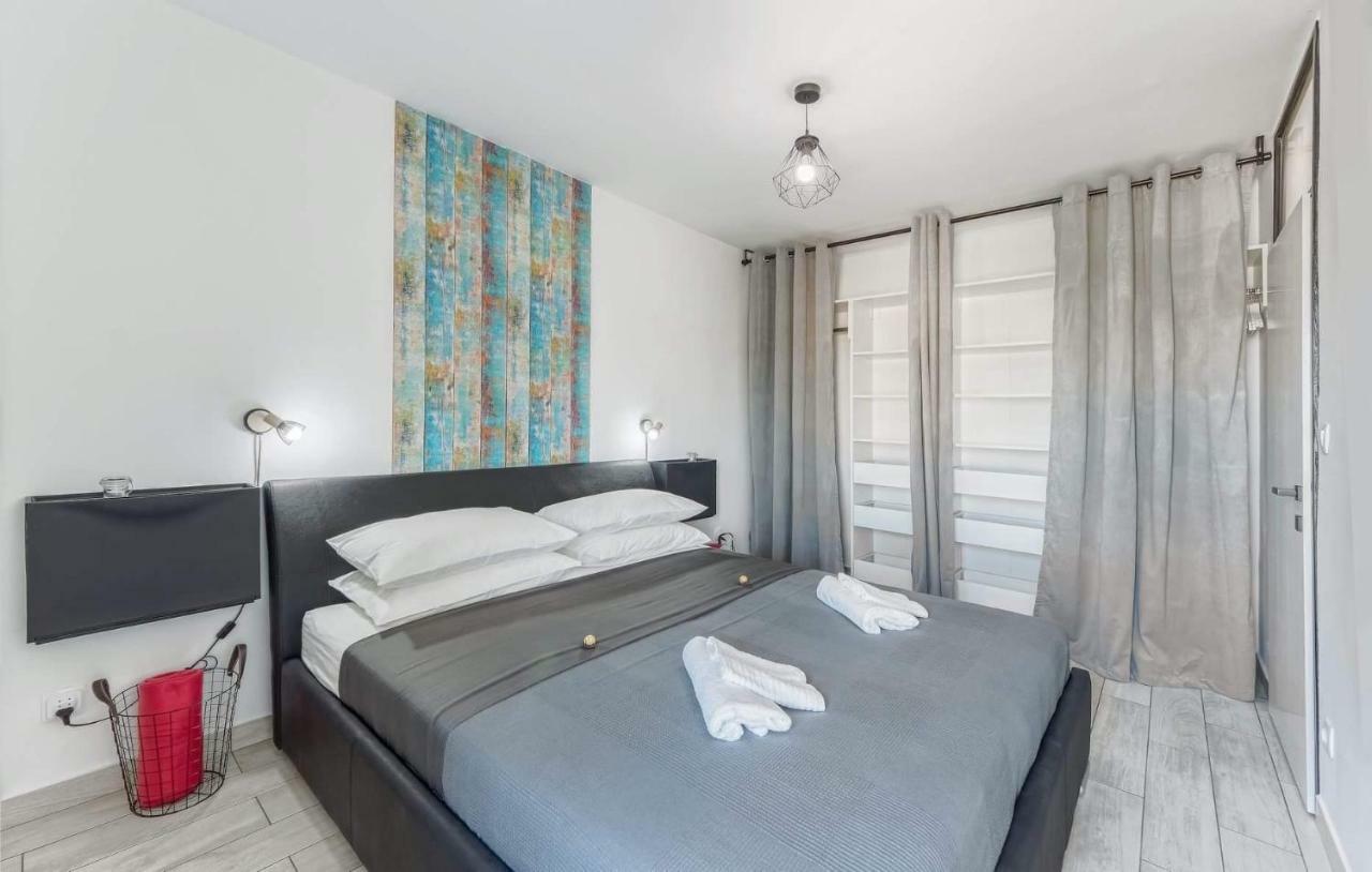 Apartment Rubix Пула Екстериор снимка