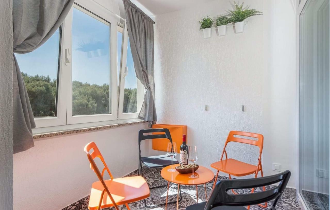 Apartment Rubix Пула Екстериор снимка