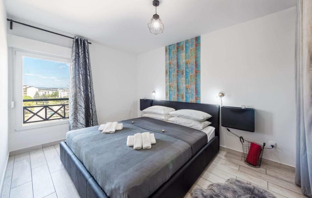 Apartment Rubix Пула Екстериор снимка