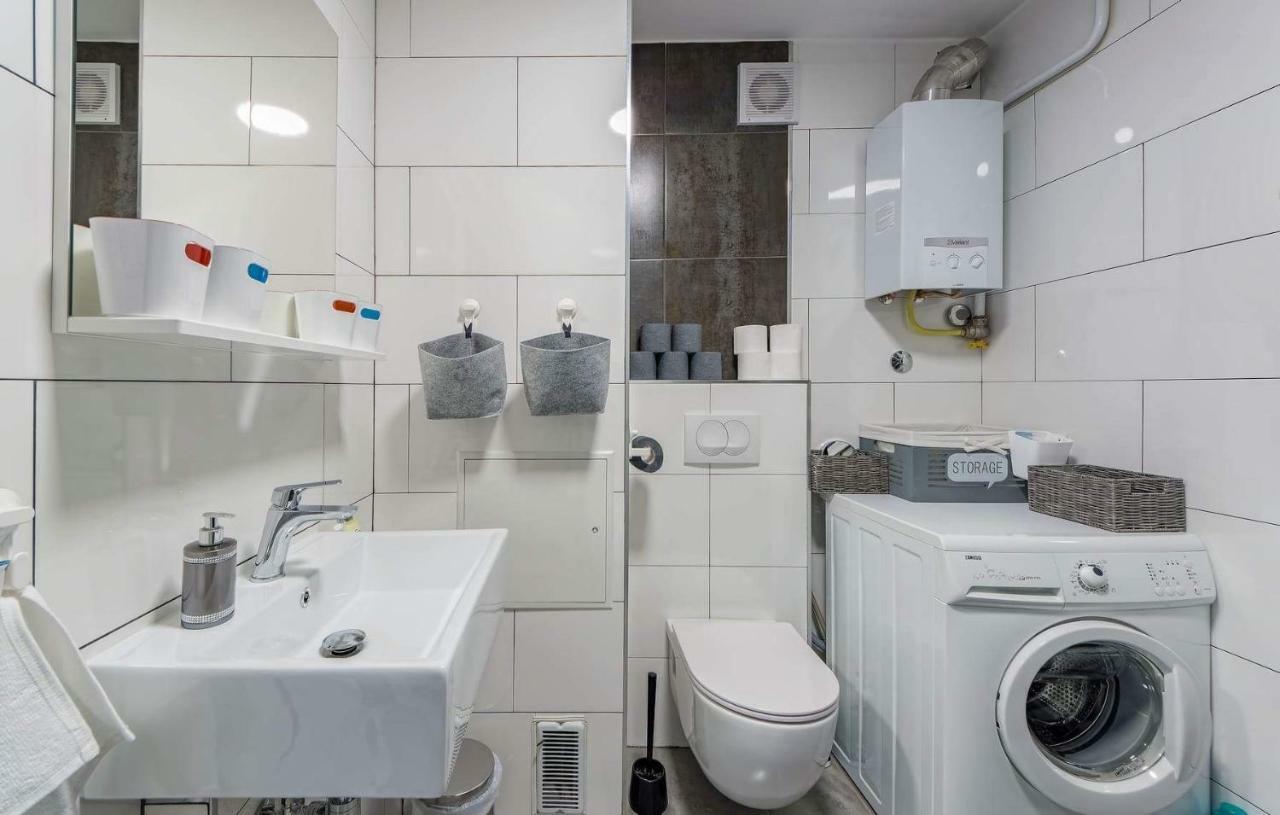 Apartment Rubix Пула Екстериор снимка